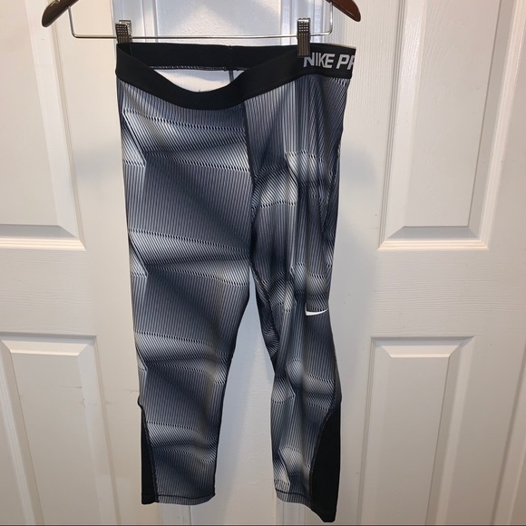 nike pro dri fit leggings
